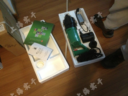 電動(dòng)定扭力扳手圖片